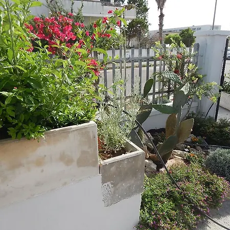 Monte Sant' Angelo 게스트하우스 오트란토